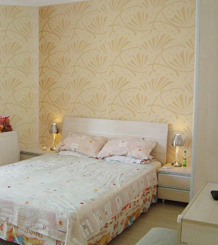 Giấy dán tường cho phòng ngủ mùa hè